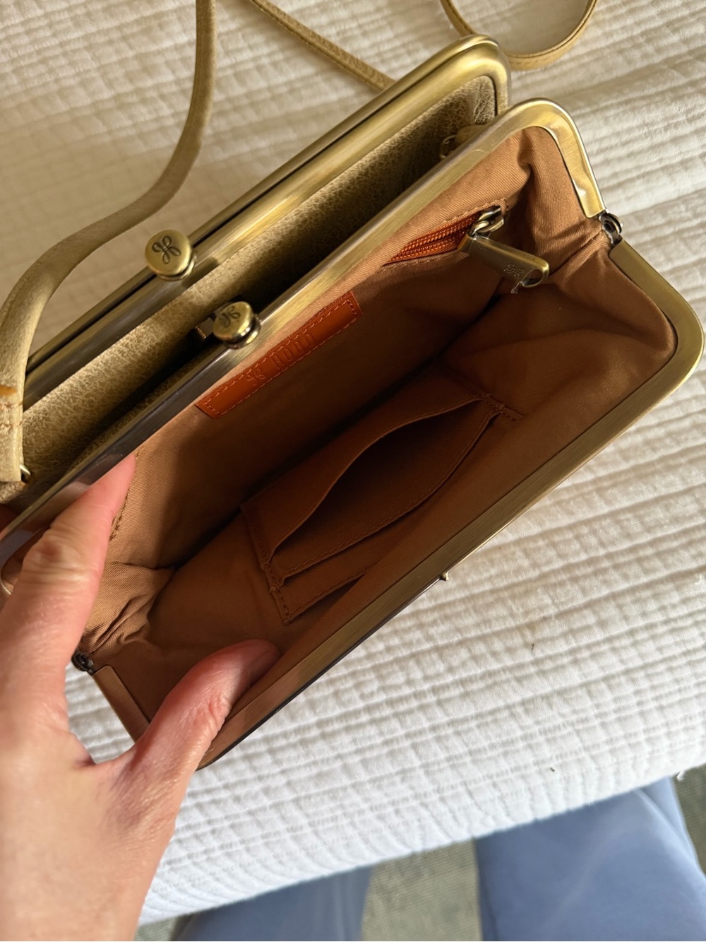 HOBO Lauren Leather Crossbody Bag in Tan - Picture 4 of 5